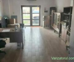 Spatiu comercial de vanzare