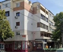 Spatiu comercial zona Scolilor colt cu Rahova