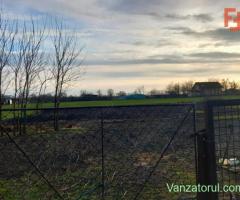 Casa individuala + hala de vanzare in Grabat
