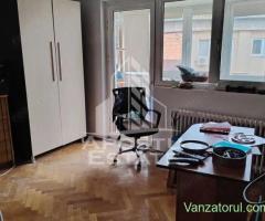 Apartament cu 3 camere, de vanzare, zona Girocului, Timisoara
