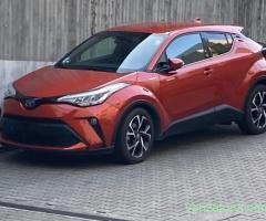 Vând Toyota C-HR 2021 unic proprietar
