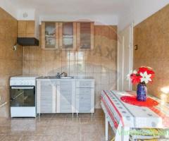 Apartament cu 2 camere in curte comuna - str. Ana Ipatescu