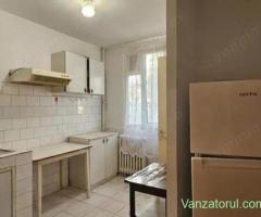 Apartament 2 Camere Decomandat Parc Moghioros