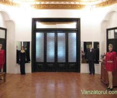 Angajăm Designer Secția Modă Absolventă sau Studentă București