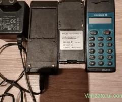 vând telefon de colecție.erricson GA318
