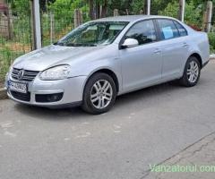 Vând Volkswagen Jetta an 2010
