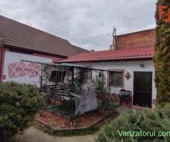 Casa individuala 4 camere, zona Ronat - Teren 902 mp
