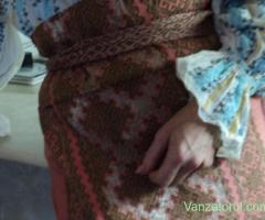 VINTAGE costum popular foarte vechi (are peste 110 ani). Este curat si foarte bine păstrat