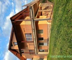 Casa de vanzare in Oarda Alba spatioasa si intr o zona foarte linistita.Merita vazuta