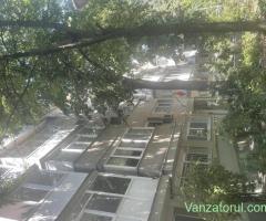 Vând apartament 2 camere Dr Taberei, Moghioros