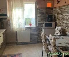Apartamente 3 camere de vanzare • Anunturi, oferte, preturi