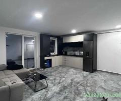 Apartament cu 2 camere la doar 3 minute de biserica Tosca Mussicescu