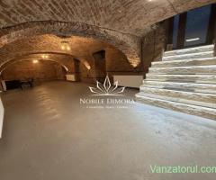 SAD - Spatiu comercial central de 160mp in Arad - ideal: crama, cafenea, magazin