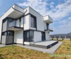 Vila moderna de 4 camere zona Sanpetru
