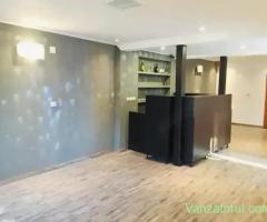 vand spatiu comercial zona centrala