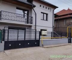 casa in Hunedoara complet renovata 2026 3 dormitoare 3 băi