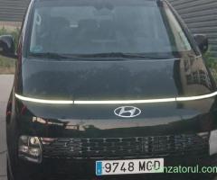 Hyundai Staria 2023