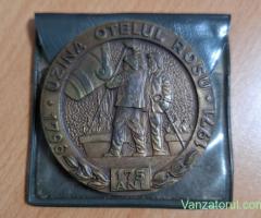 Medalie comemorativa Uzina OTELU ROSU 1796-1971 175 ANI