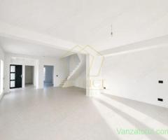 Duplex premium despartit prin camera tehnica | Giroc