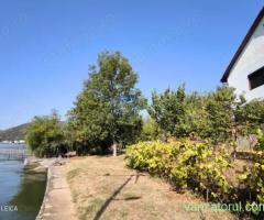 Afacerea Ideala- Vila cu deschidere la Dunare 50 ml cu Ponton amenajat, ESELNITA