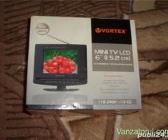 Televizor 15''inch Color cu Telecomanda nou la cutie cu toate accesorile merge si in casa la 220v