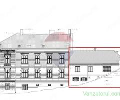 Corp de casă cu 9 camere de vânzare în zona Brasovul Vechi