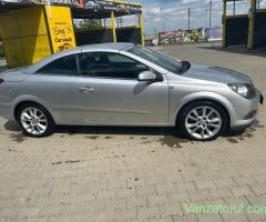 Opel Astra Twintop cabrio