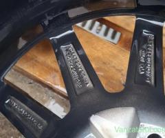 Jante cu cauciucuri Dodge Ram