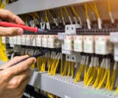 electricieni curent efectuam mentenanță , lucrări prize , întrerupătoare, deblocări auto