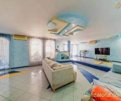 Vila zona Parneava