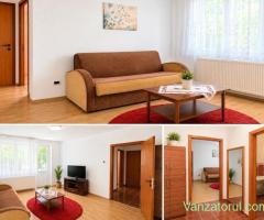 Proprietar. Apartament 3 camere et. 1, central Universitate