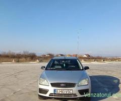 Vând Ford Focus 1.6 2005