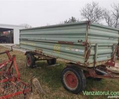 Remorcă basculabilă Brantner