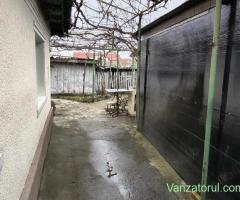 Casa de vânzare