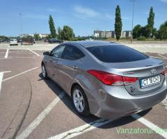 Hyudai Elantra