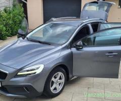Volvo V40 R-Design Model Cross Country Euro 6