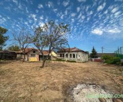 Casa renovabila / demolabila și teren de vanzare | Cioranii de Sus