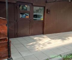 Vand sau schimb spatiu comercial SALON