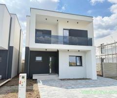 Case premium de vanzare in Săcălaz