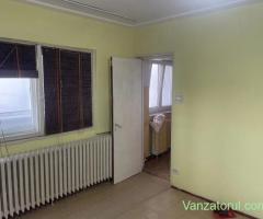 Garsoniera de vanzare zona Militari Gorjului