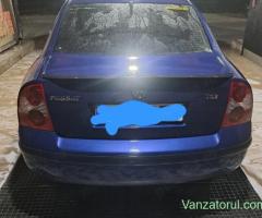 Vând Volkswagen Passat B5.5