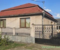 Casa la 2km de Alesd si 35 de km de Oradea