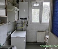 vand apartament cu 4 camere Nicolae Grigorescu ,Dristor ,Titan