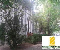 Zona Unirii - Imobil generos cu 30 camere si teren de 1750mp.