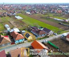 OFERTA! Teren generos cu casa-Curtici la pret de garsoniera-39000 EURO