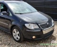 Dezmembram volkswagen touran facelift