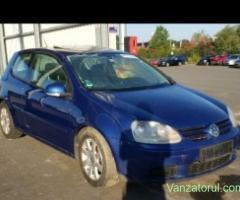 Dezmembram volkswagen golf 5 hatchback