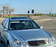 Mercedes-Benz E-Class W211