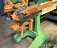 Vând Derulor ne-motorizat pentru colaci din tabla 400 mm x 1500 kg, pentru deservirea presei