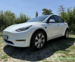 Tesla Model Y Dual Motor Long Range